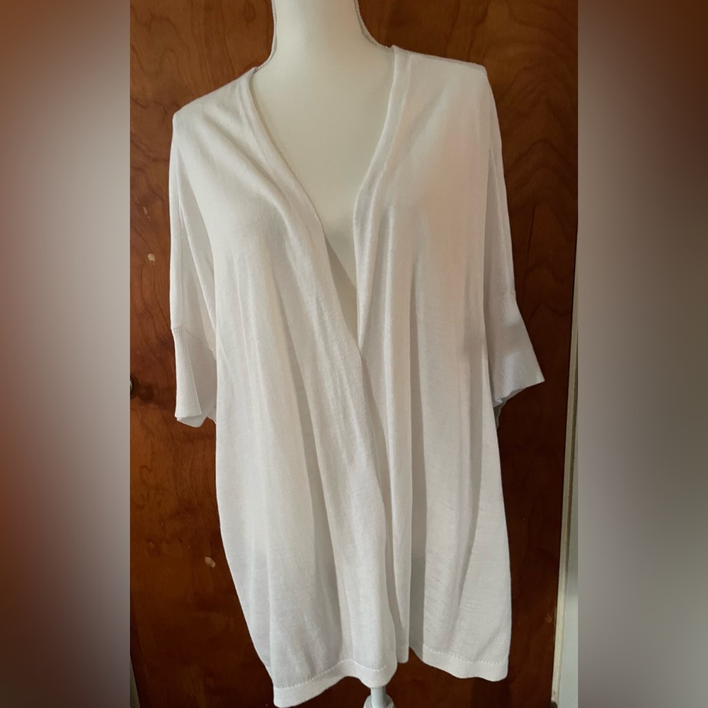 Women’s White Open Front Cardigan Cuffed 1/2 Sleeve And Each Slits On Side